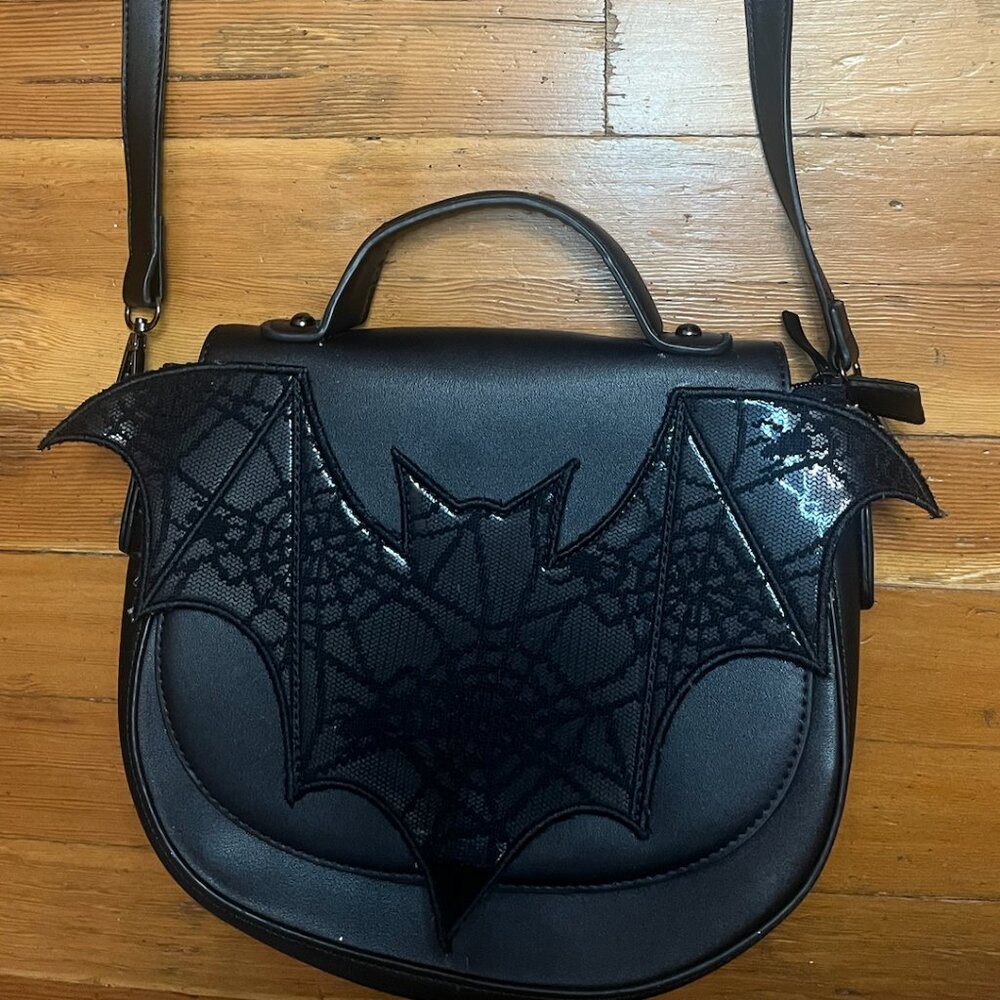 Lace Bat Rounded Crossbody Purse Gothic Halloween Design - Picture 7 of 7